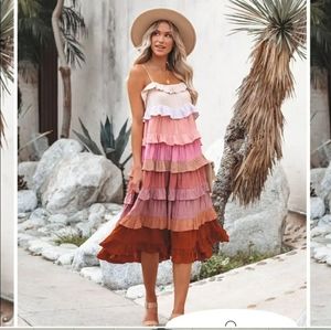 VICI Augustin Ruffle tiered midi dress
